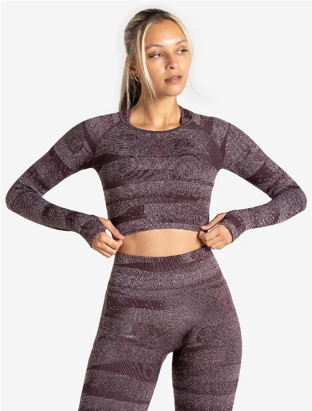 Boost Seamless Long Sleeve Crop Top - Cherry