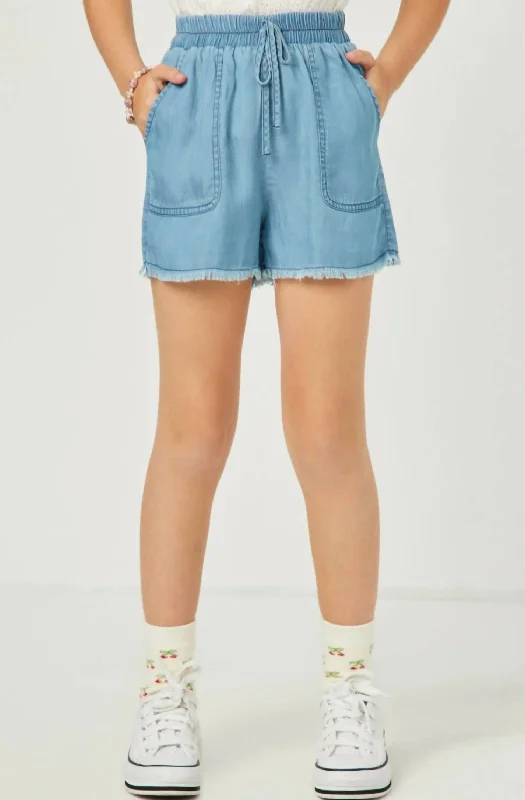 Girls' Patch Pocket Shorts In Light Denim