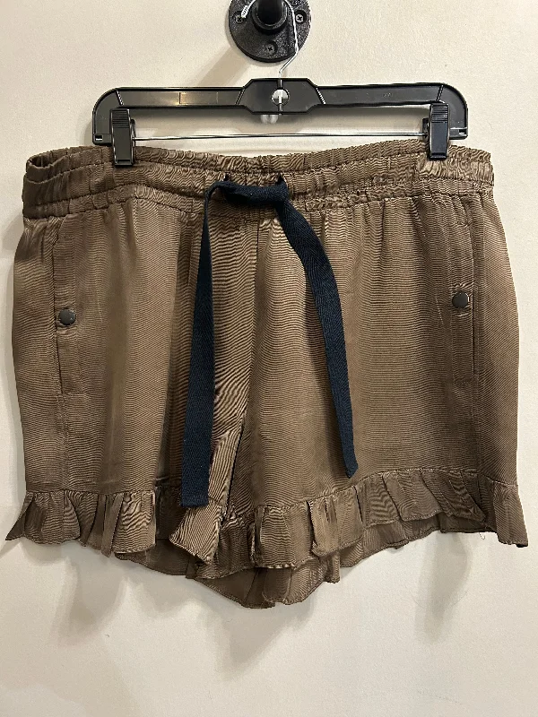 Shorts By Cmc In Brown, Size: 4